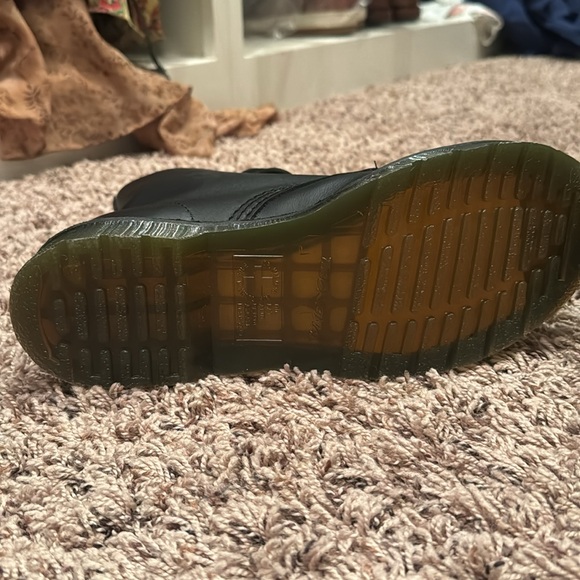 Dr. Martens 1460 Smooth Leather Lace Up Boots Black Womens US NWOT - Picture 5 of 6